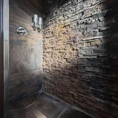 Pensjonat La Casetta Del Tuscolo -secret Rooms- *